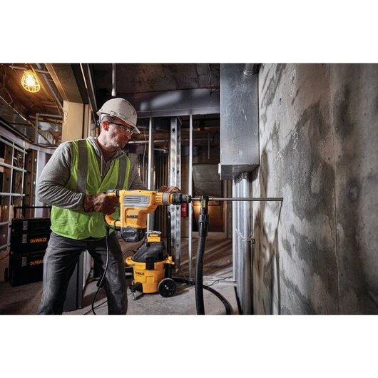 DeWalt D25614K 1-3/4" SDS-Max Rotary Hammer Kit 2 DeWalt D25614K 1-3/4" SDS-Max Rotary Hammer Kit - Image 2