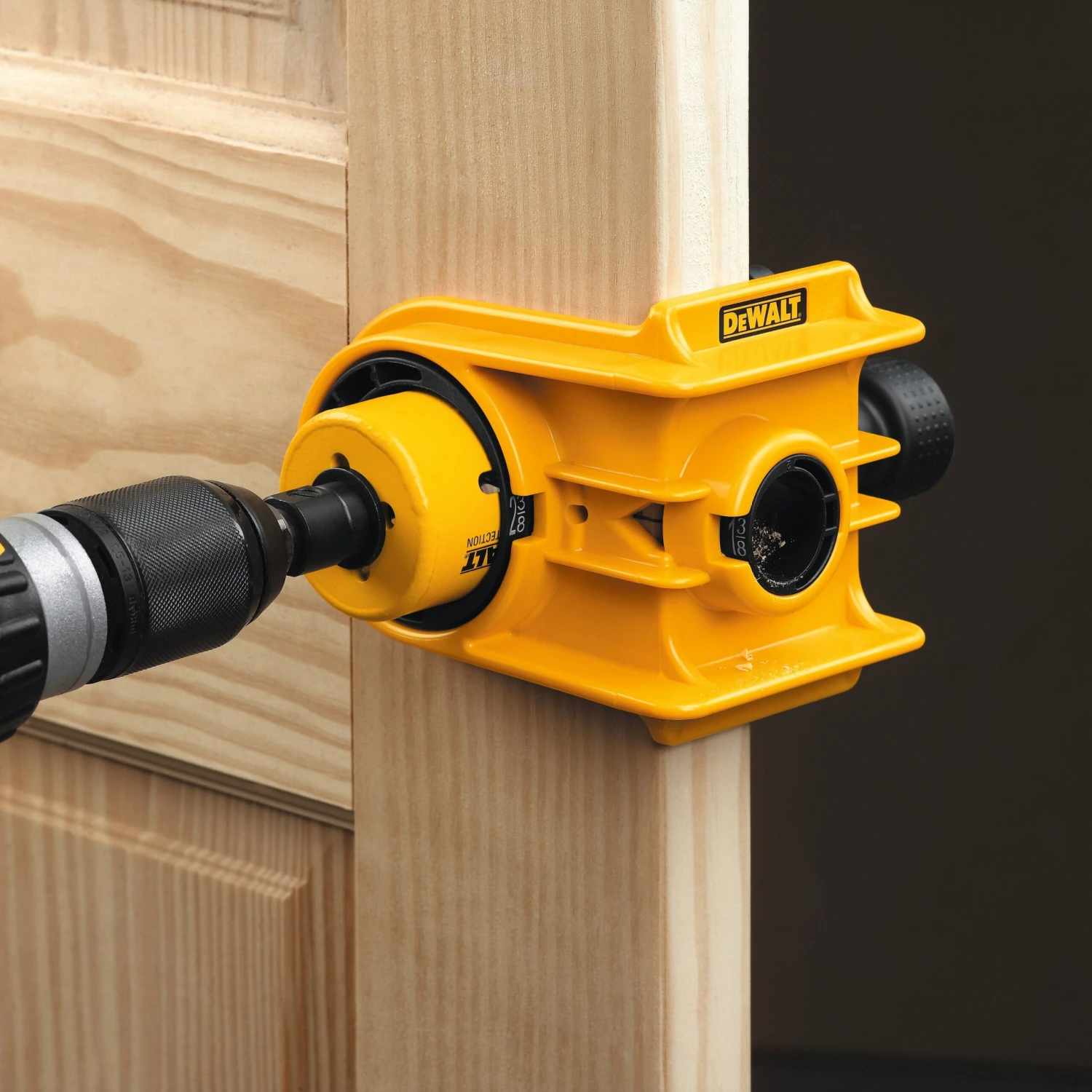 DeWalt D180004 Door Lock Installation Kit 5 DeWalt D180004 Door Lock Installation Kit - Image 5