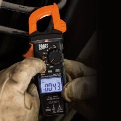 Klein CL800 Digital Clamp Meter -Tool Shop image 1b074dba c4d2 4d7d a50a 06321f32b1ec