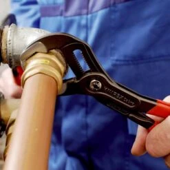 Knipex 8701250 Cobra 10" Water Pump Pliers 13 Knipex 8701250 Cobra 10" Water Pump Pliers -Tool Shop image 28f4d0fa a914 49f8 9532 e00a5e15059f