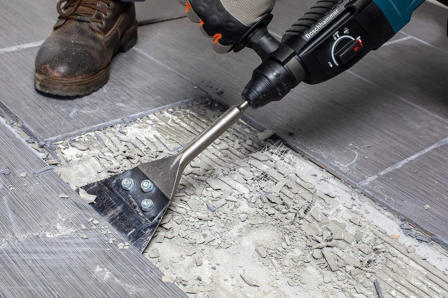 Bosch HS1418 SDS-Plus Bulldog Floor Scraper Hammer Steel 4 Bosch HS1418 SDS-Plus Bulldog Floor Scraper Hammer Steel - Image 4