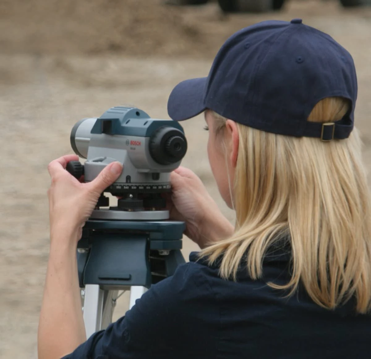 Bosch GOL26 Automatic Optical Level 3 Bosch GOL26 Automatic Optical Level - Image 3