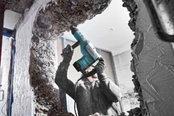 Bosch RH745 1-3/4" SDS-Max Rotary Hammer -Tool Shop image 98231acb e4b8 4643 892f 58f96c6b3207