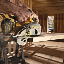 DeWalt DCS578X1 Flexvolt 60V MAX Brushless 7-1/4" Cordless Circular Saw Kit With Brake -Tool Shop image c50eccd0 a791 4277 a3d0 514ff35aeeb0