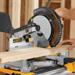 DeWalt DWS713 10" Single-Bevel Compound Miter Saw -Tool Shop image e1281a0e 2312 4f6f bb52 fb2a55ea6b06