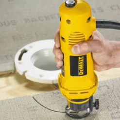 DeWalt DW660 Cut-Out Tool -Tool Shop image e7b18f04 00a0 4769 b380 b60b0b0bd02c