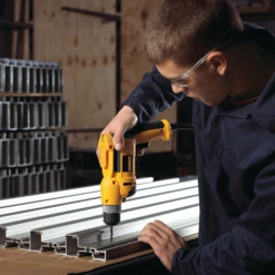 DeWalt DWD110K 3/8" VSR Pistol Grip Drill Kit With Keyless Chuck 5 DeWalt DWD110K 3/8" VSR Pistol Grip Drill Kit With Keyless Chuck -Tool Shop image f7d9f239 a968 465f bea0 a74f1ca14dd2